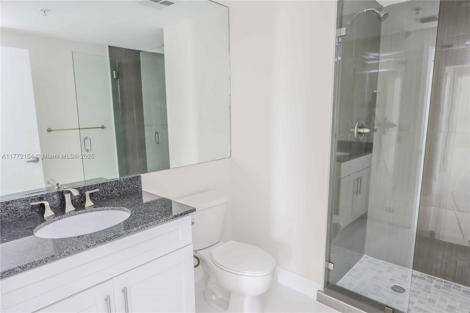 325 S Biscayne Blvd #1922, Miami FL 33131