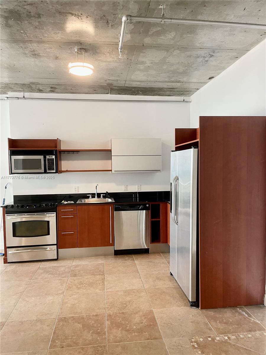 690 SW 1st Ct #1930, Miami FL 33130