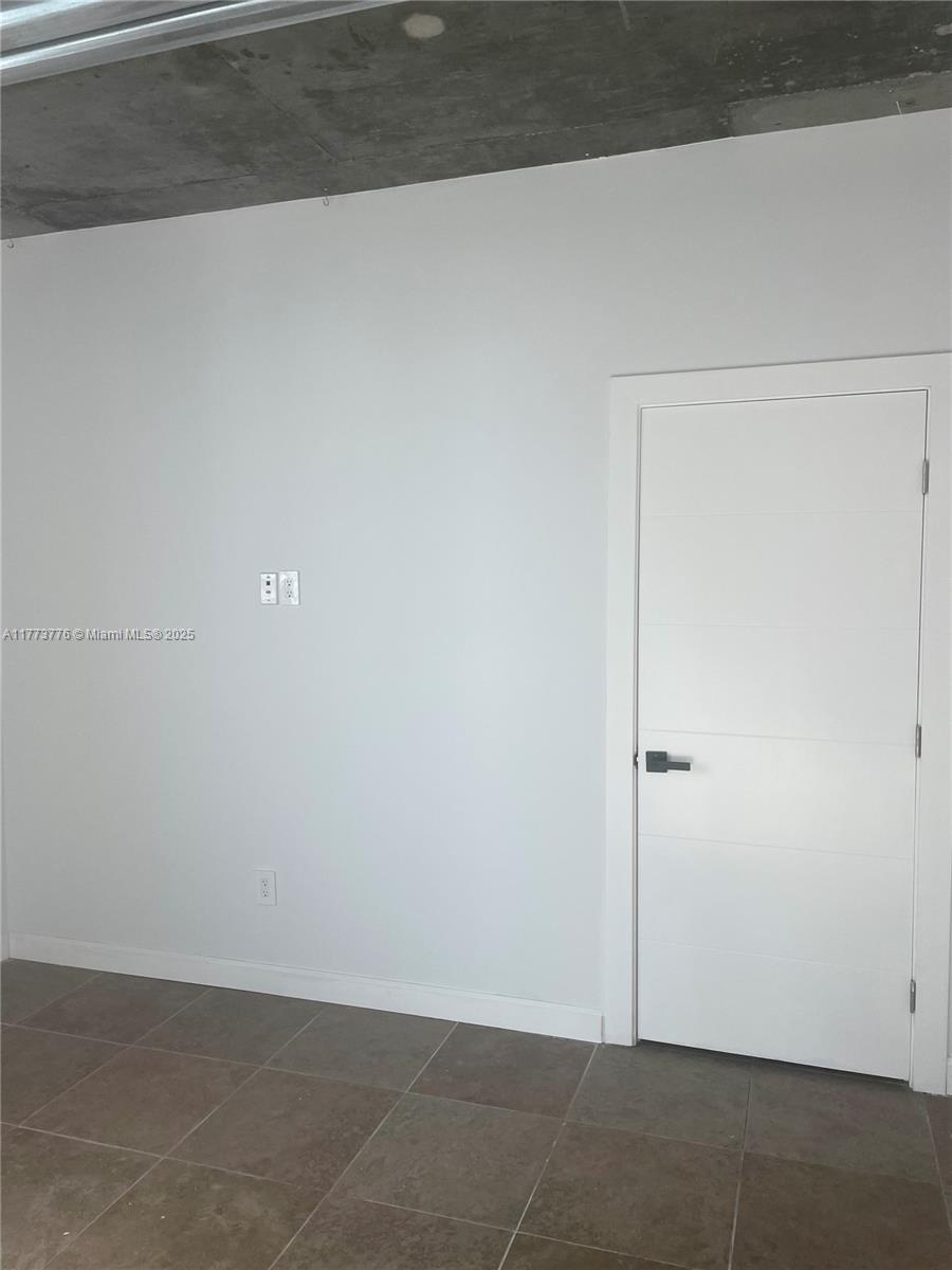690 SW 1st Ct #1930, Miami FL 33130