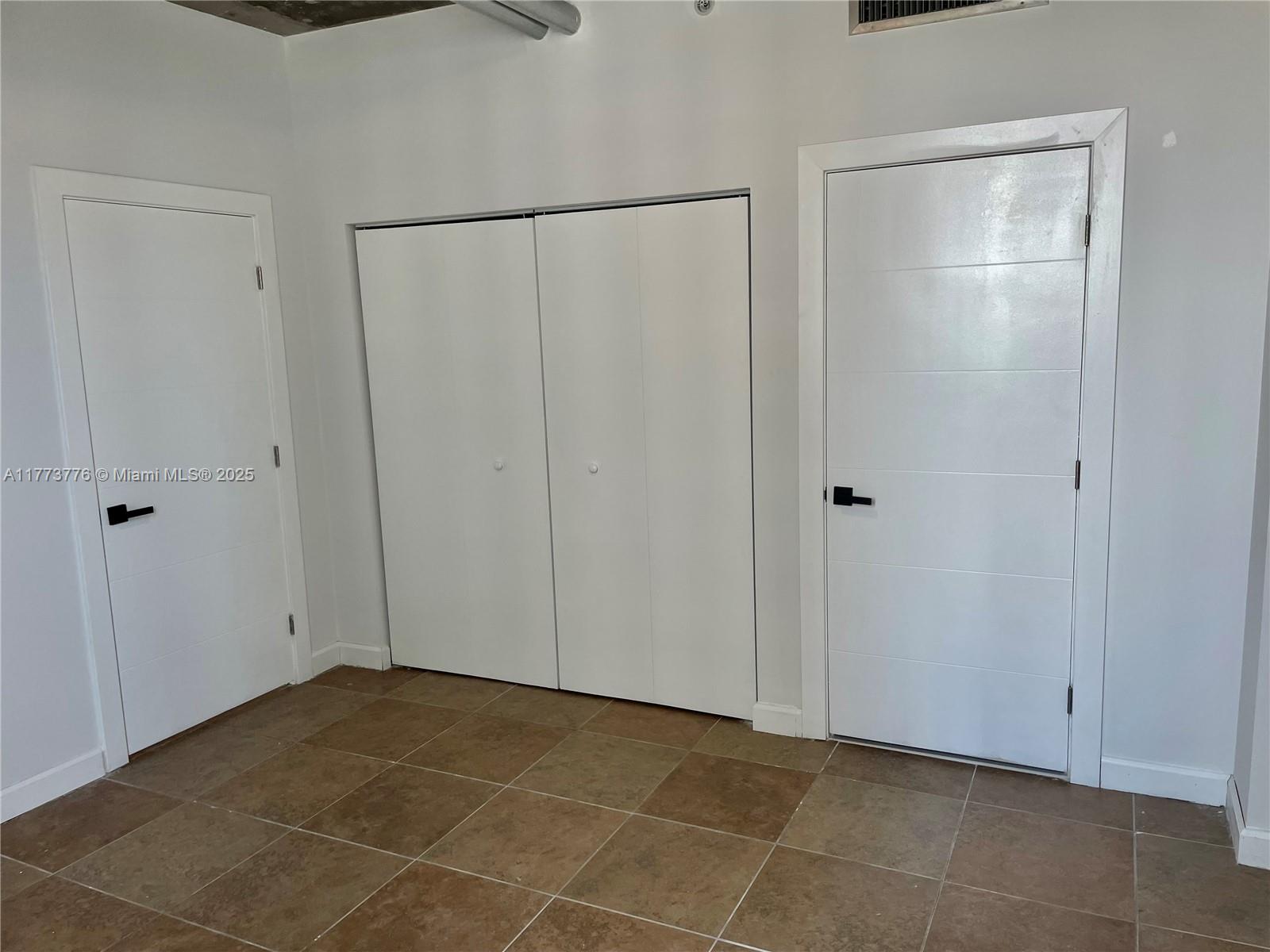690 SW 1st Ct #1930, Miami FL 33130