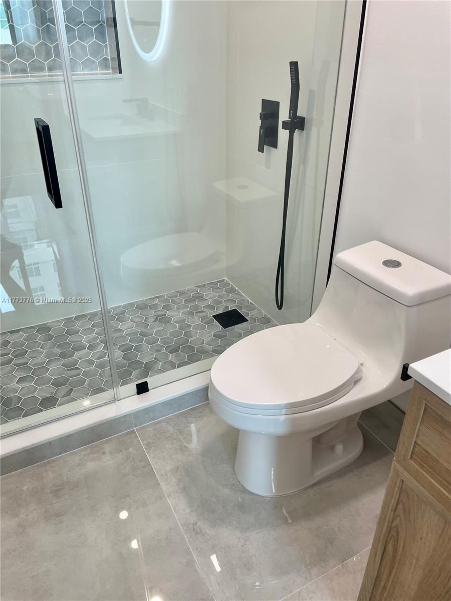 690 SW 1st Ct #1930, Miami FL 33130