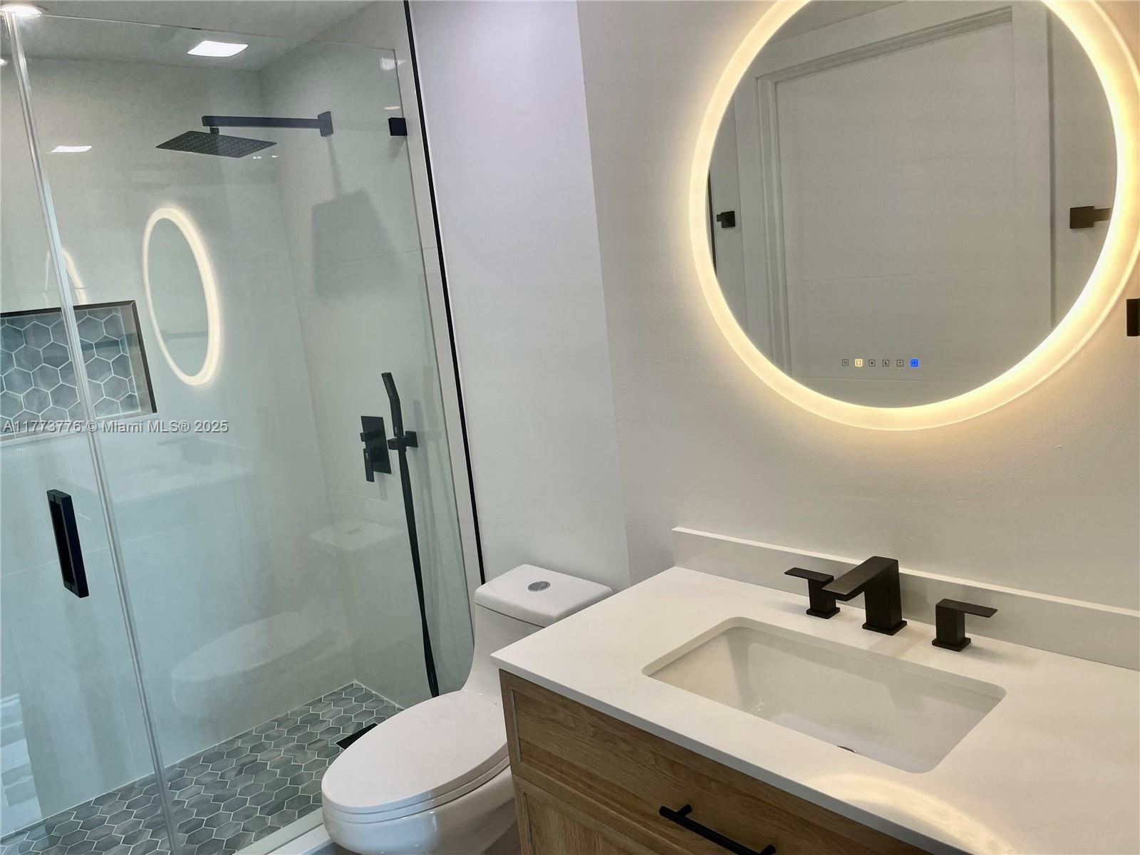 690 SW 1st Ct #1930, Miami FL 33130