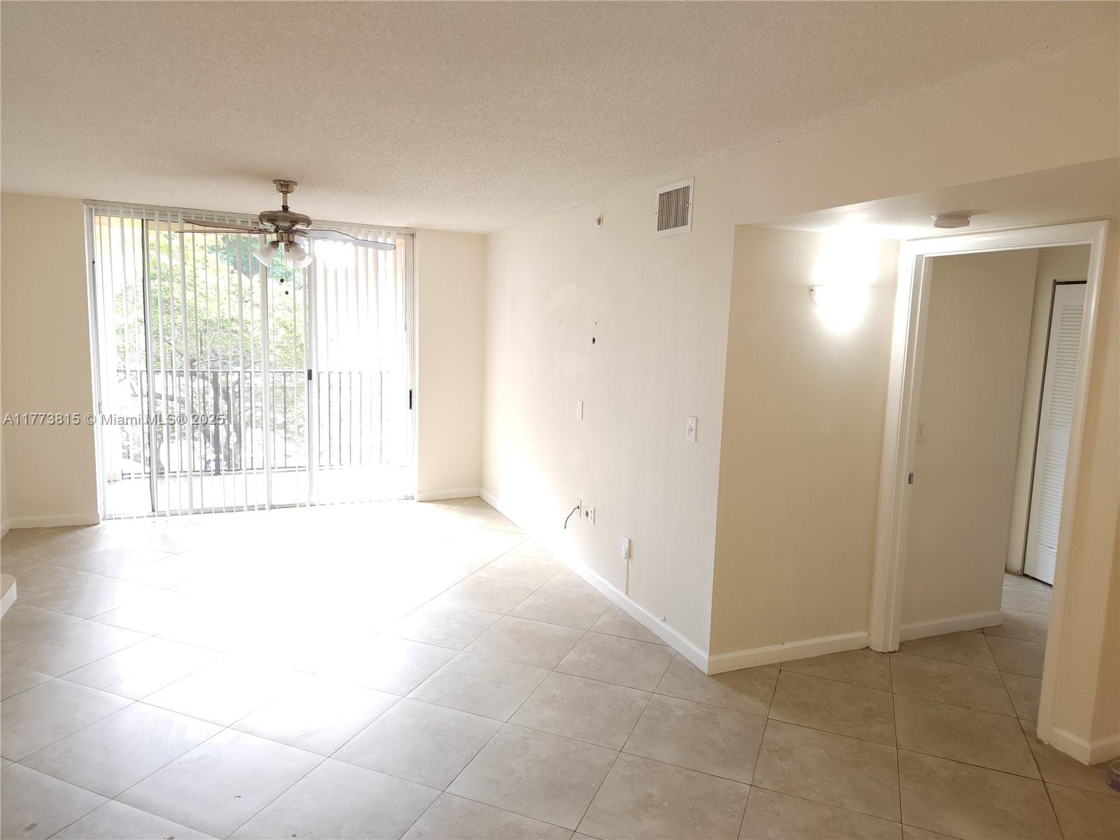 2011 Renaissance Blvd #205, Miramar, Florida image 6