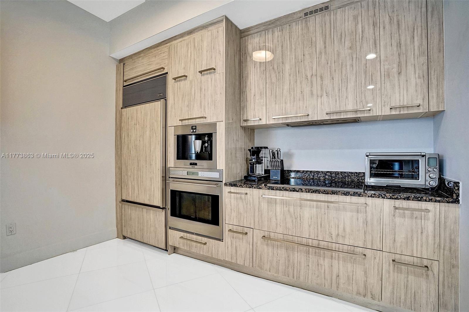 16001 Collins Ave #1503, Sunny Isles Beach FL 33160