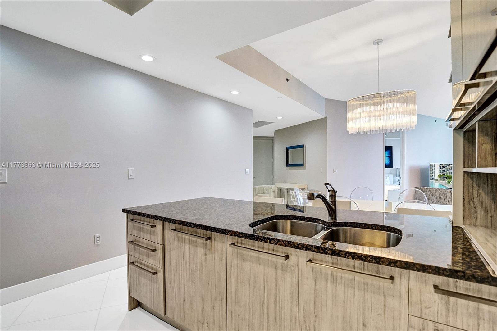 16001 Collins Ave #1503, Sunny Isles Beach FL 33160