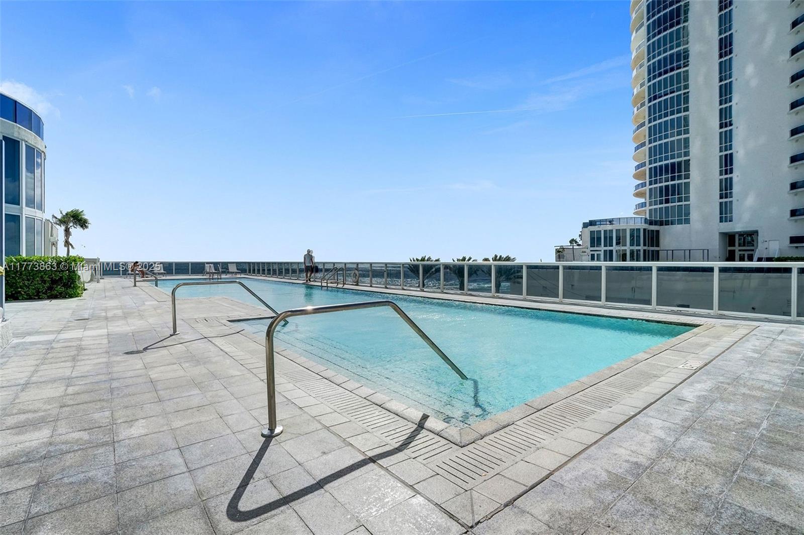 16001 Collins Ave #1503, Sunny Isles Beach FL 33160