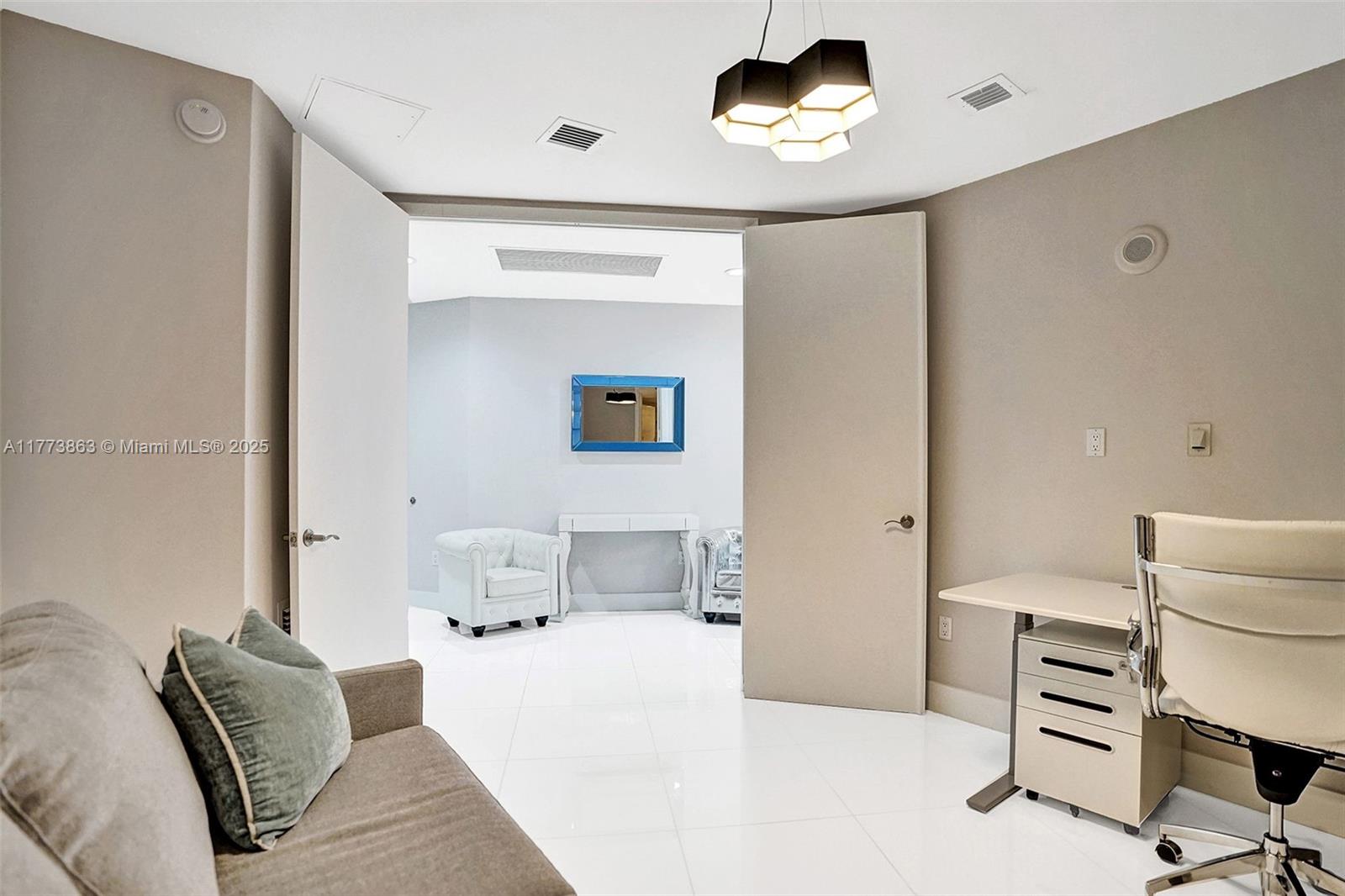 16001 Collins Ave #1503, Sunny Isles Beach FL 33160