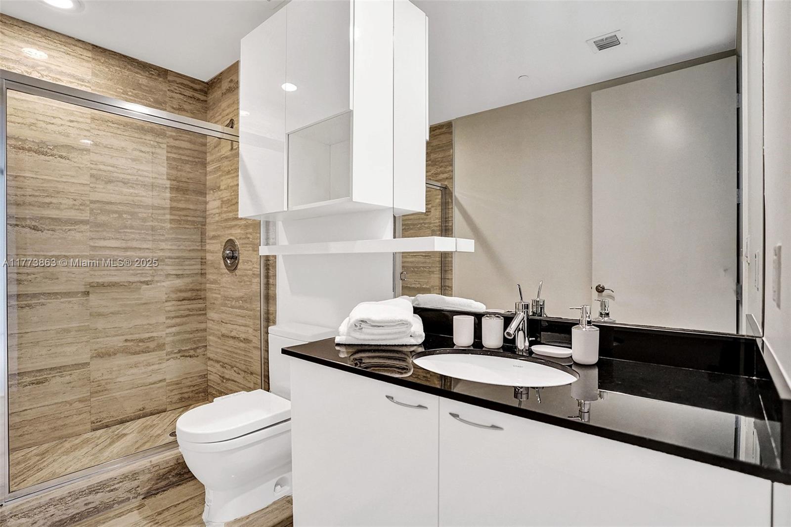 16001 Collins Ave #1503, Sunny Isles Beach FL 33160
