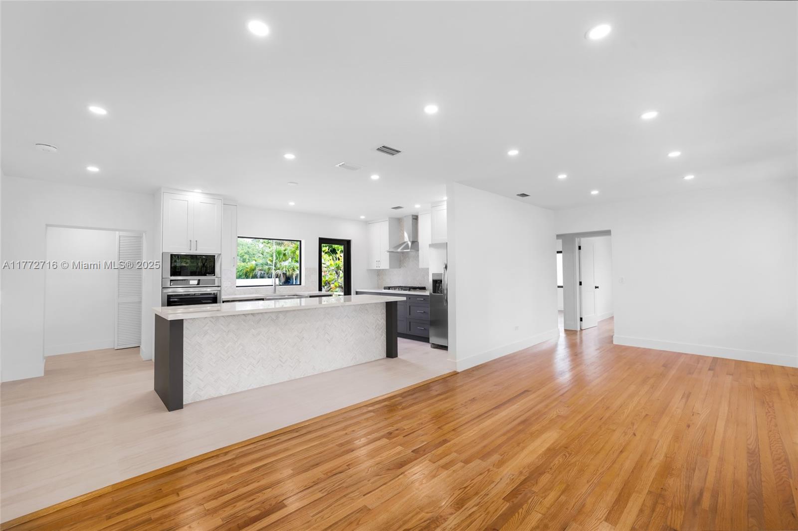 1121 Swan Ave, Miami Springs, Florida image 12