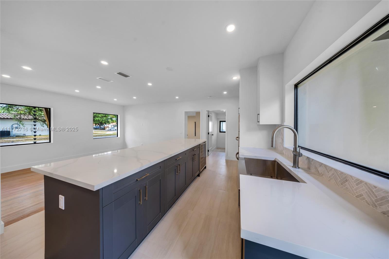 1121 Swan Ave, Miami Springs, Florida image 20