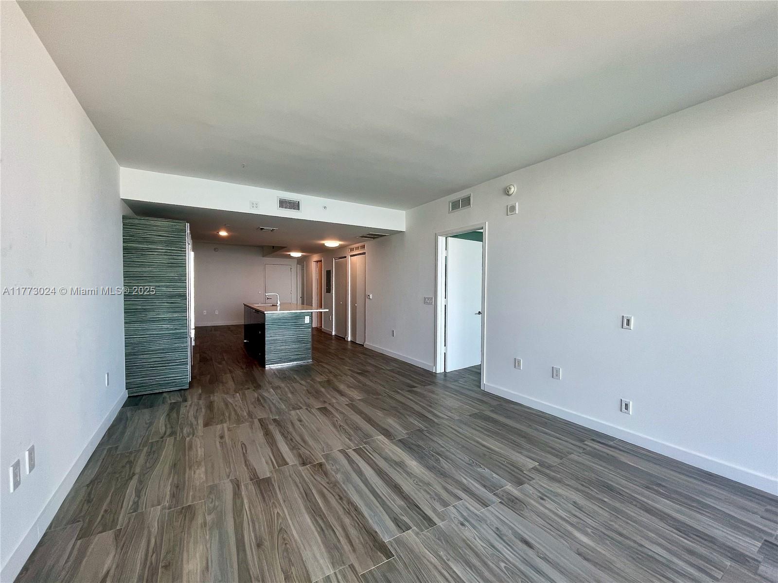460 NE 28 STREET #2005, Miami FL 33137