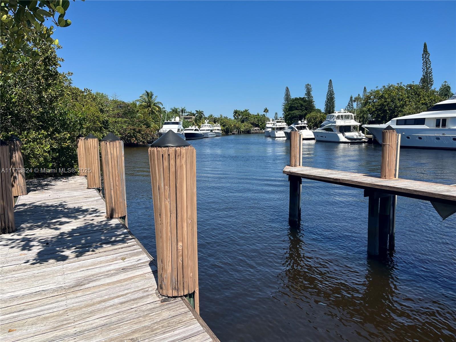 2350 SW 26th Ave, Fort Lauderdale, Florida image 7