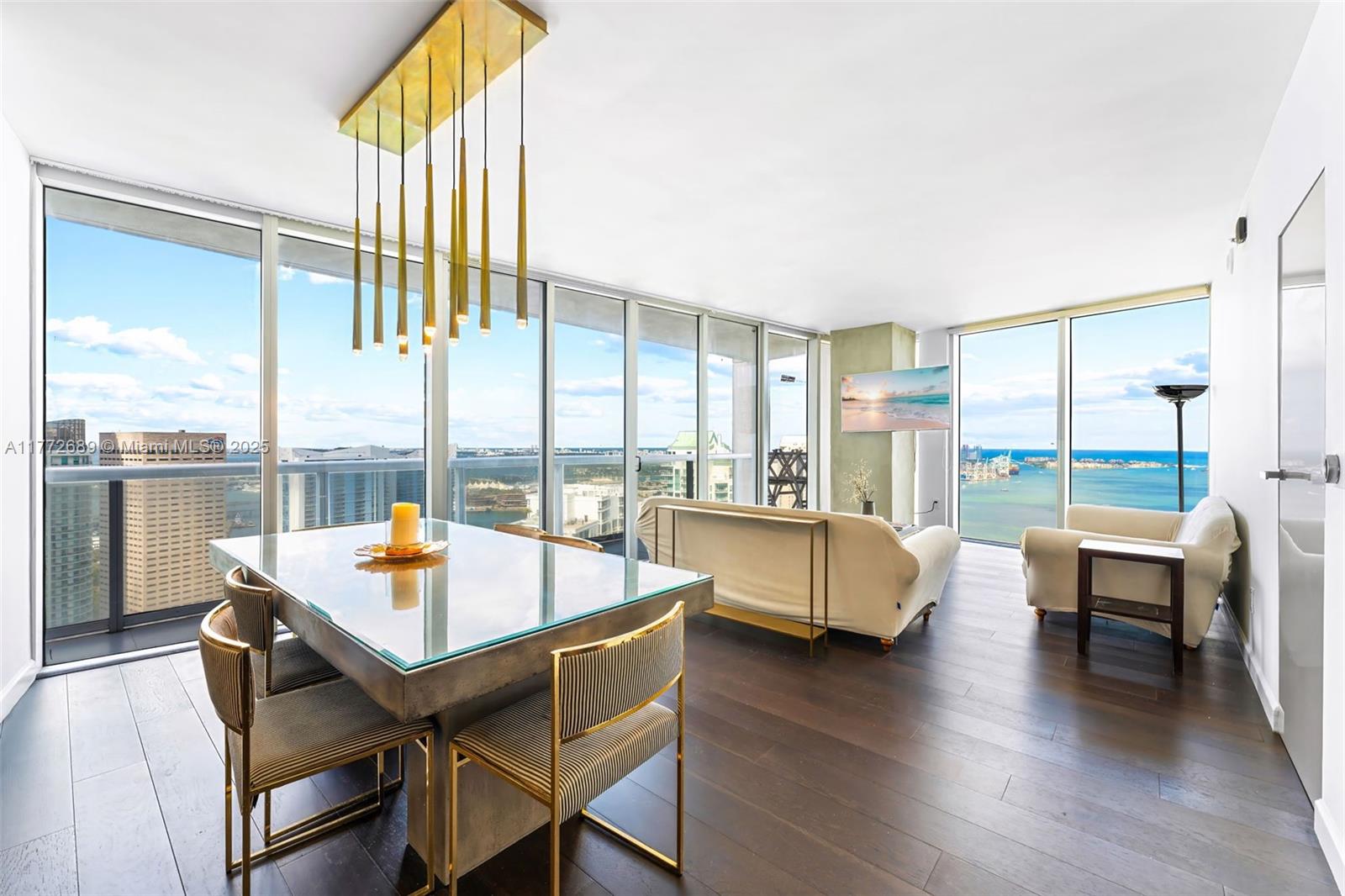Condo for Sale in Miami, FL