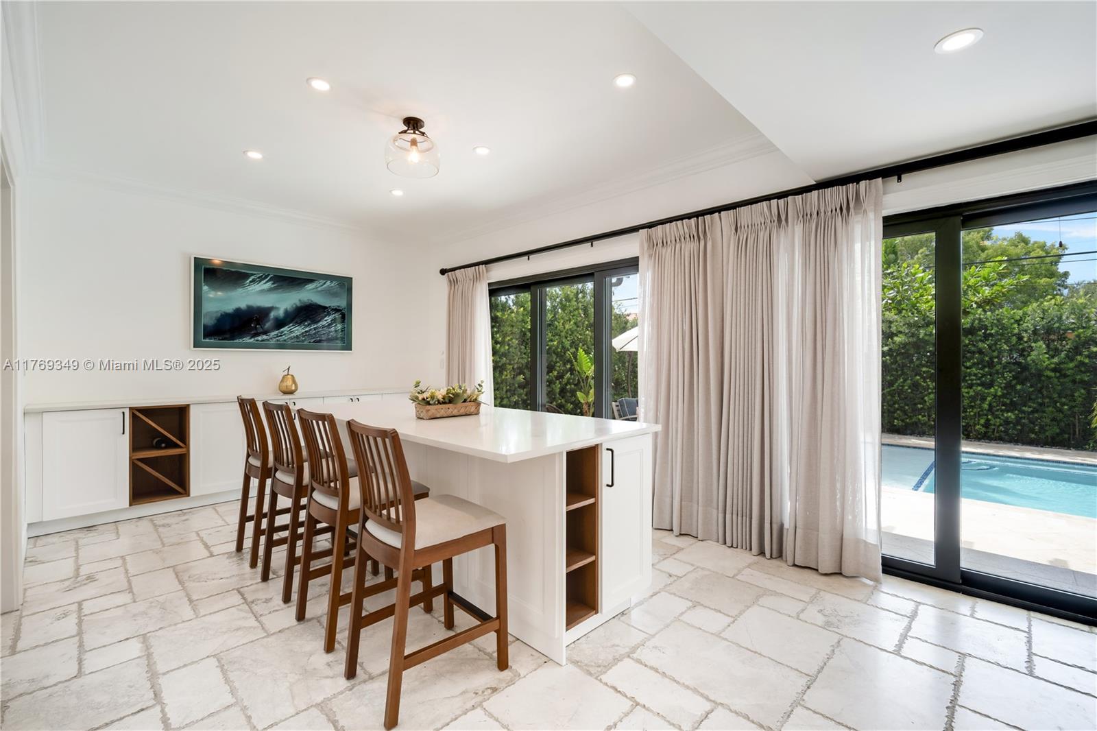 1556 71st St, Miami Beach, Florida image 36