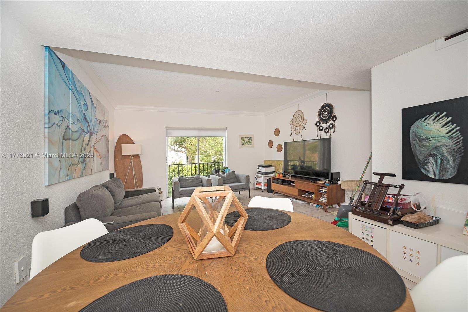 6709 N Kendall Dr #227, Pinecrest, Florida image 2