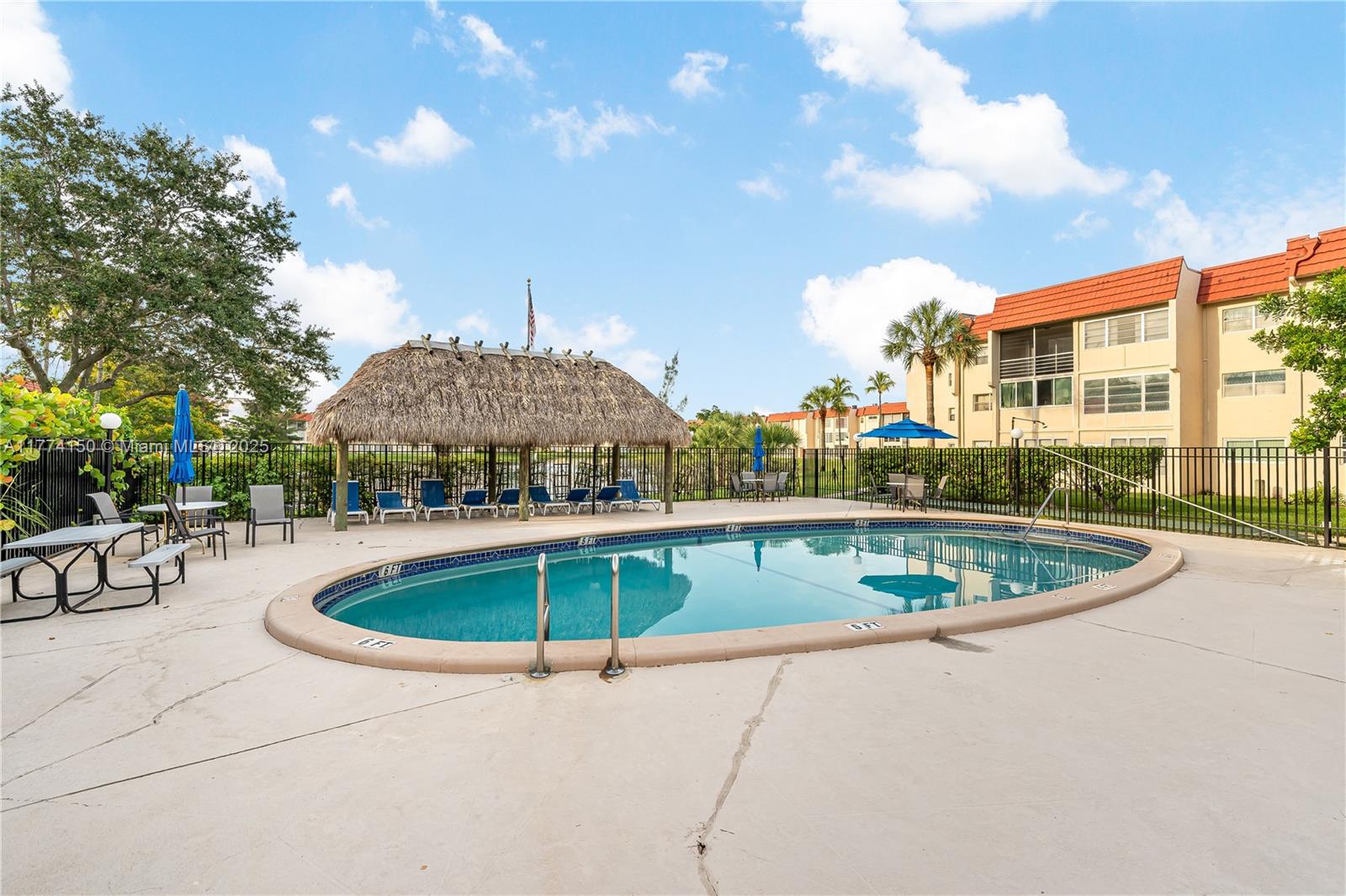 2651 E Sunrise Lakes Drive #309, Sunrise, Florida image 2