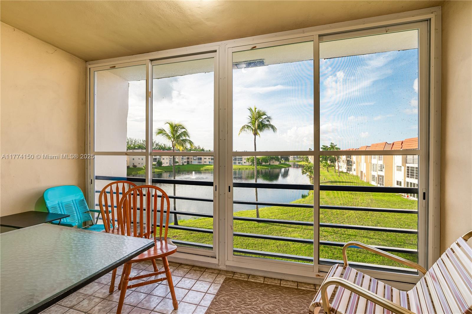 2651 E Sunrise Lakes Drive #309, Sunrise, Florida image 6