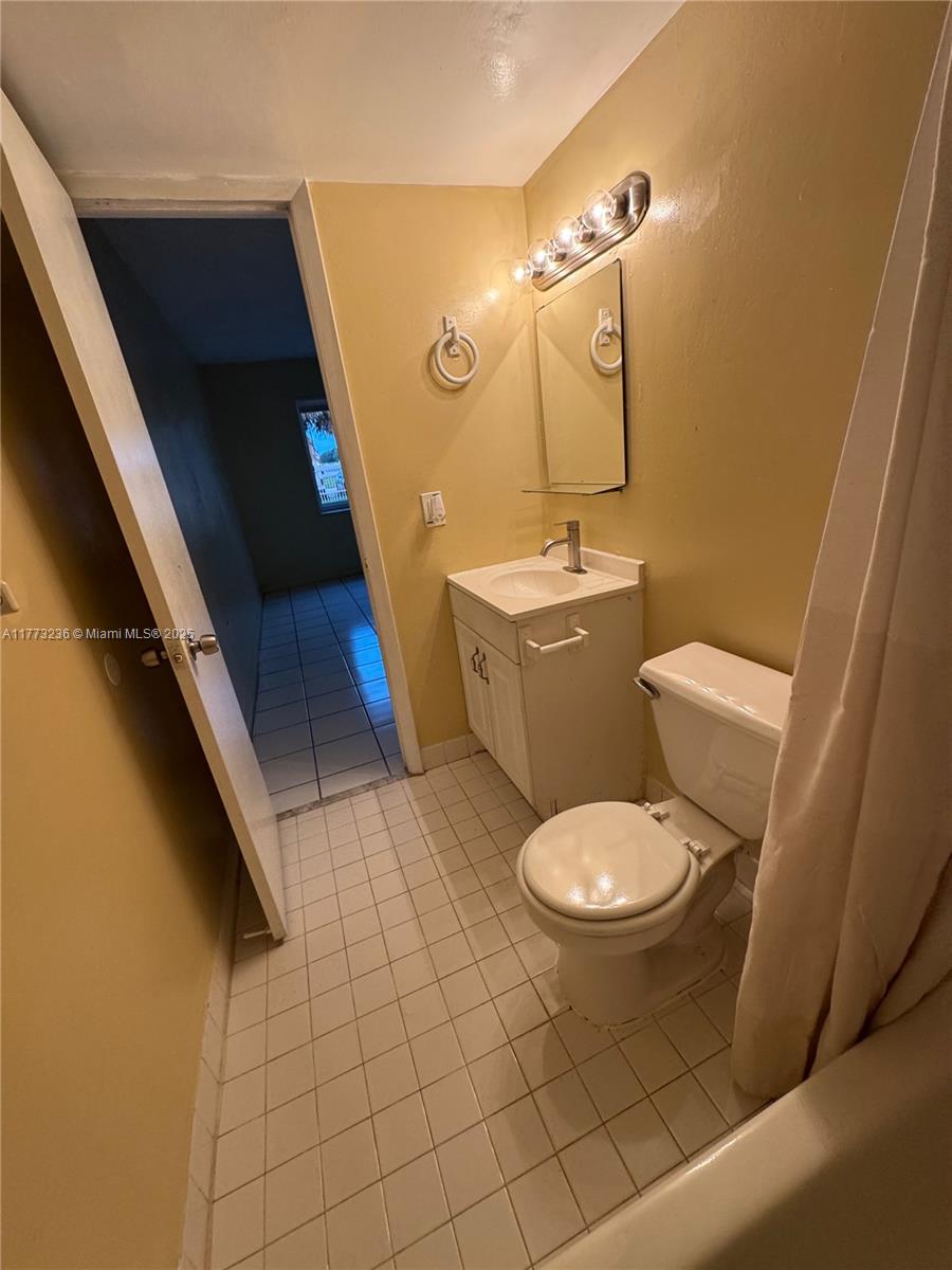 505 NW 177th St #103, Miami Gardens, Florida image 19