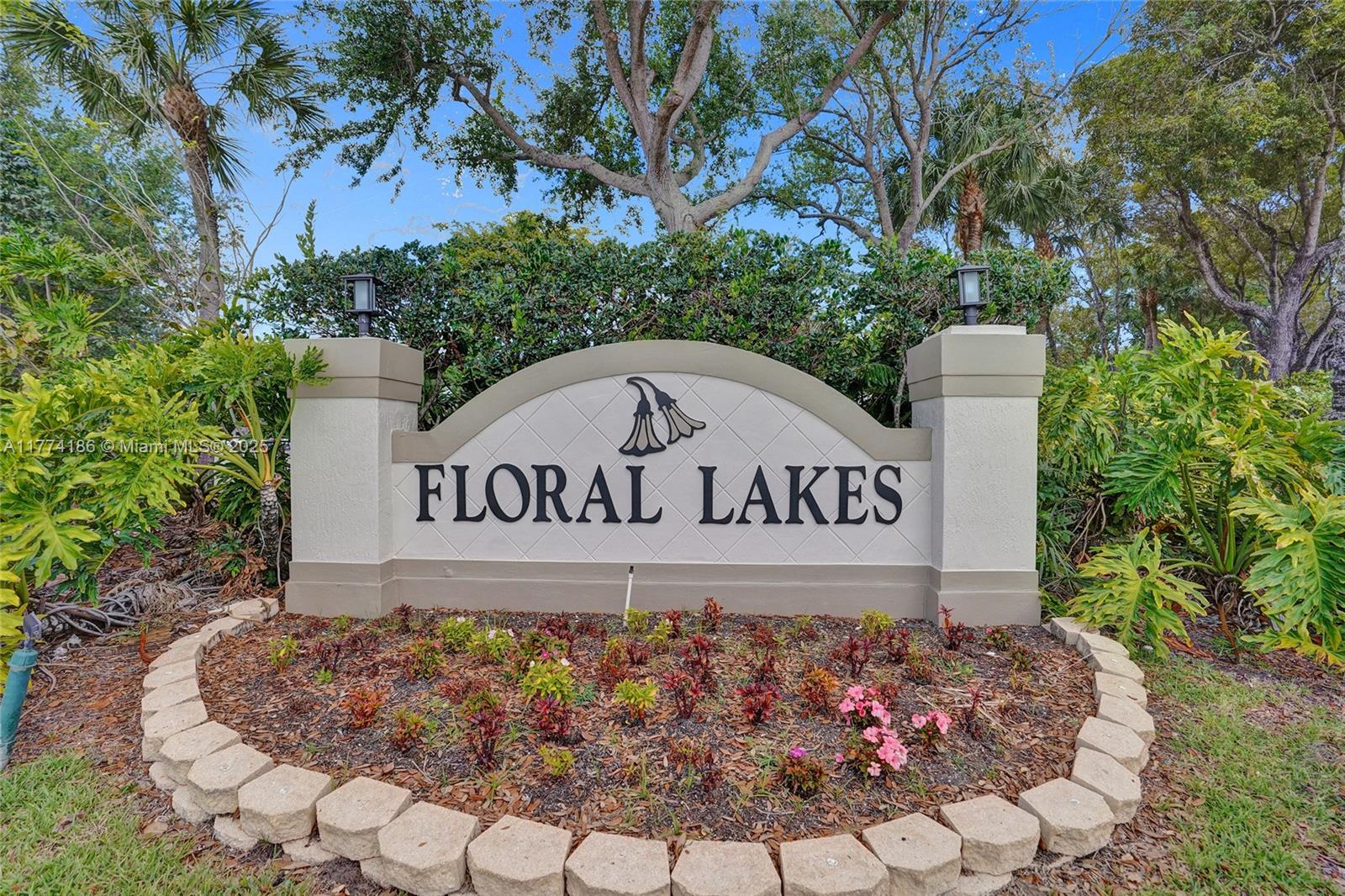 15445 Lake Gardenia Pl Unit , Delray Beach, Florida 33484
