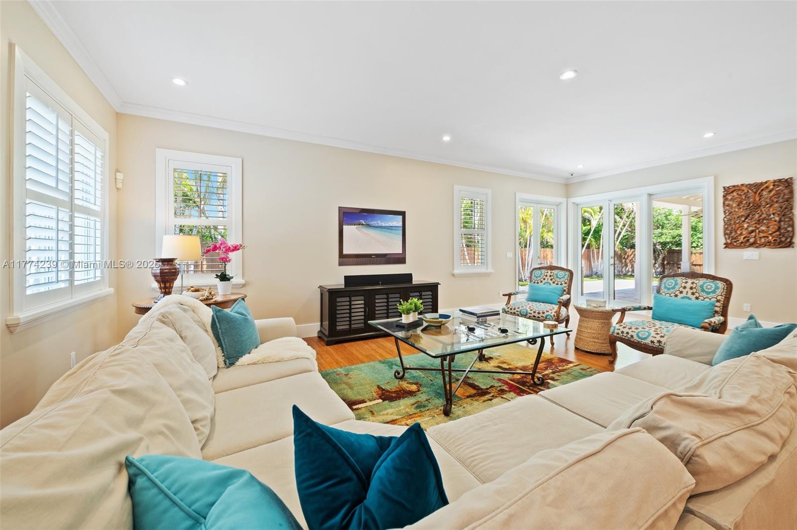Listing Photo 5
