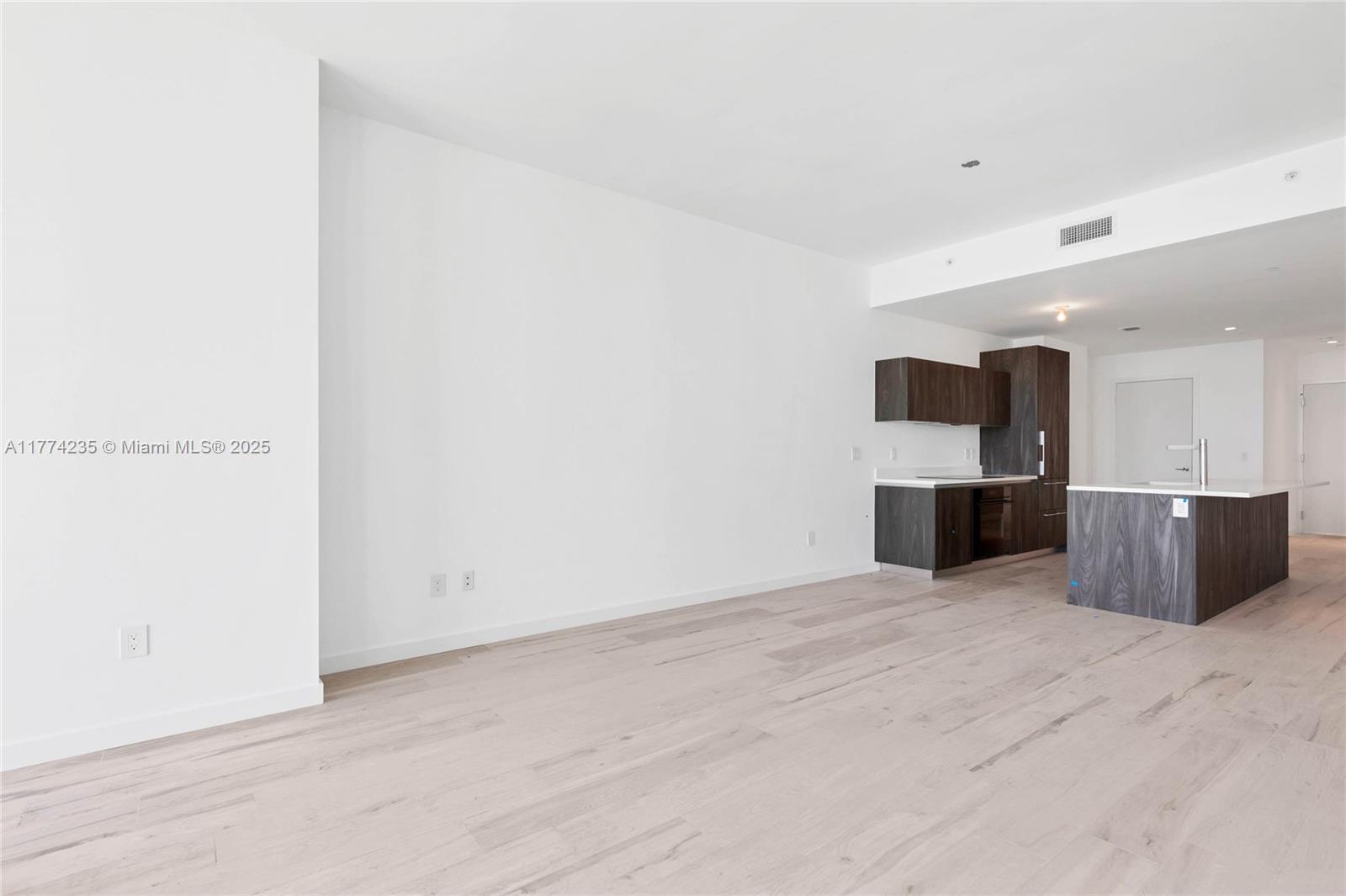 480 NE 31st St #3505, Miami FL 33137