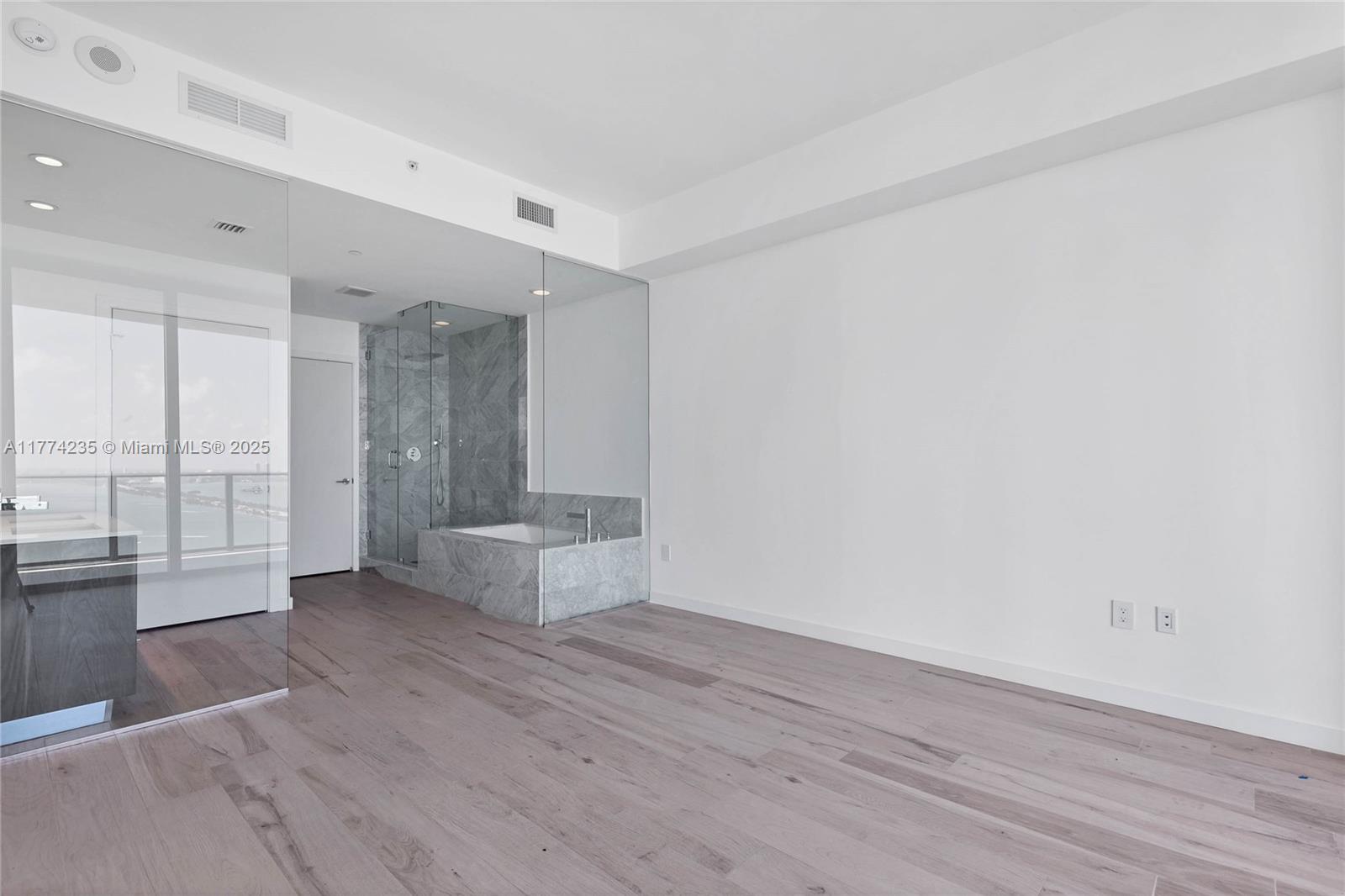 480 NE 31st St #3505, Miami FL 33137