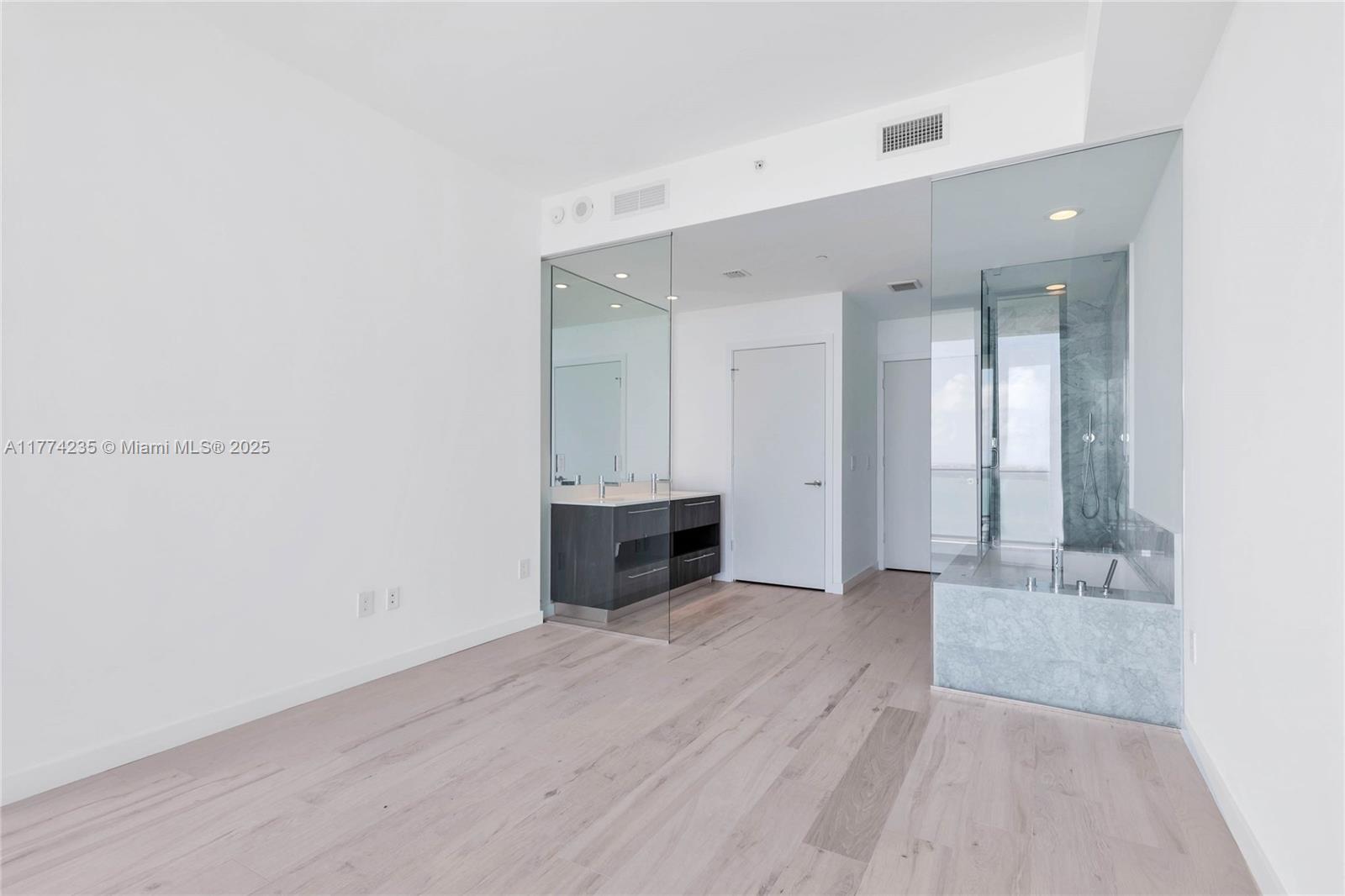 480 NE 31st St #3505, Miami FL 33137