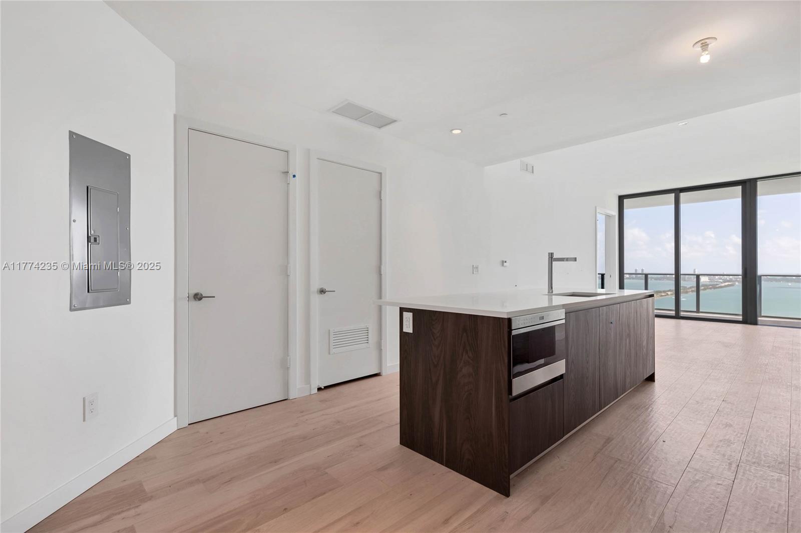 480 NE 31st St #3505, Miami FL 33137