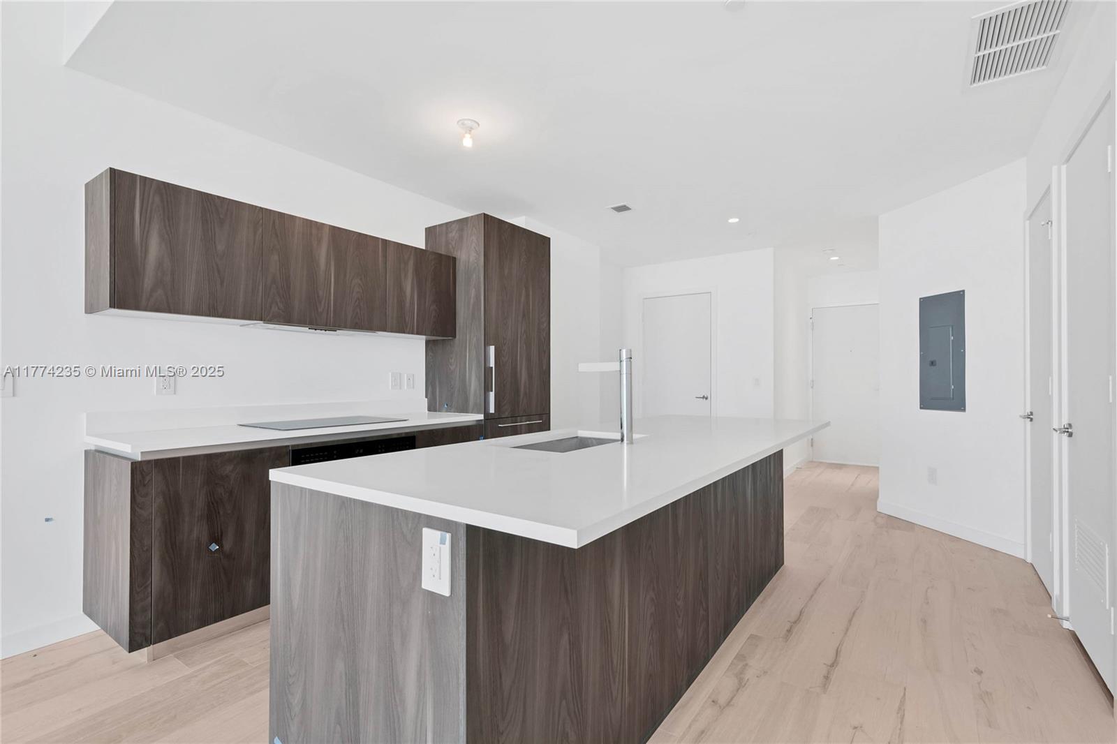 480 NE 31st St #3505, Miami FL 33137