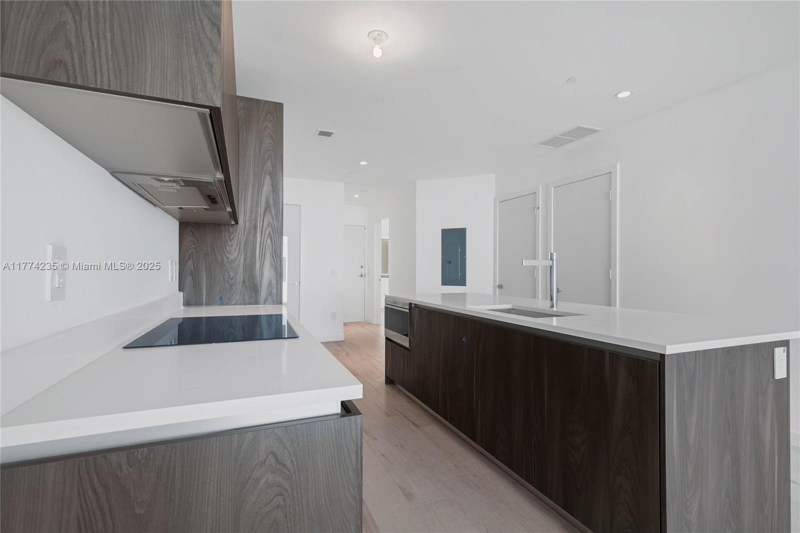 480 NE 31st St #3505, Miami FL 33137