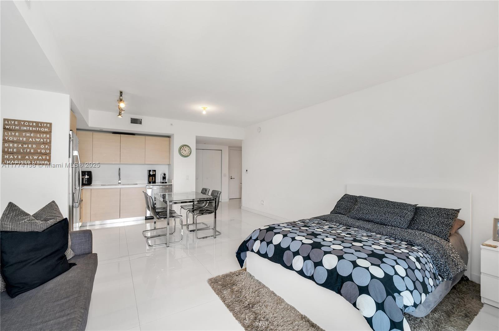 4250 Biscayne Blvd #1106, Miami FL 33137