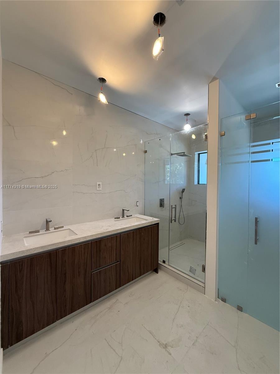 1320 Ne 16th Ave #B, Fort Lauderdale, Florida image 15