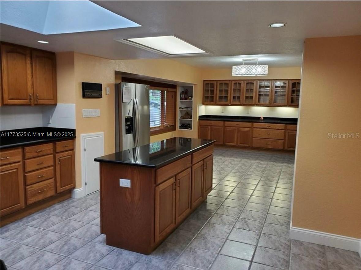 1950 S Tanner Road, Orlando, Florida image 2