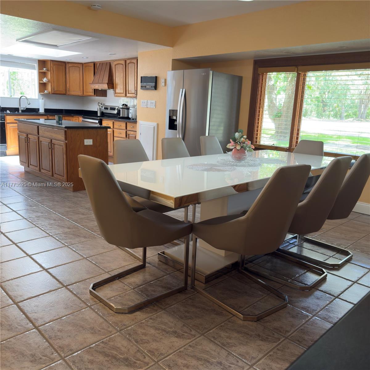 1950 S Tanner Road, Orlando, Florida image 7