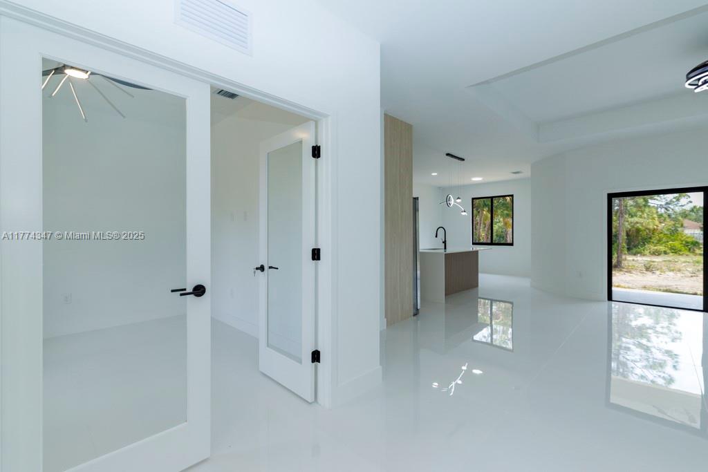 402 Thompson Ave, Lehigh Acres, Florida image 11