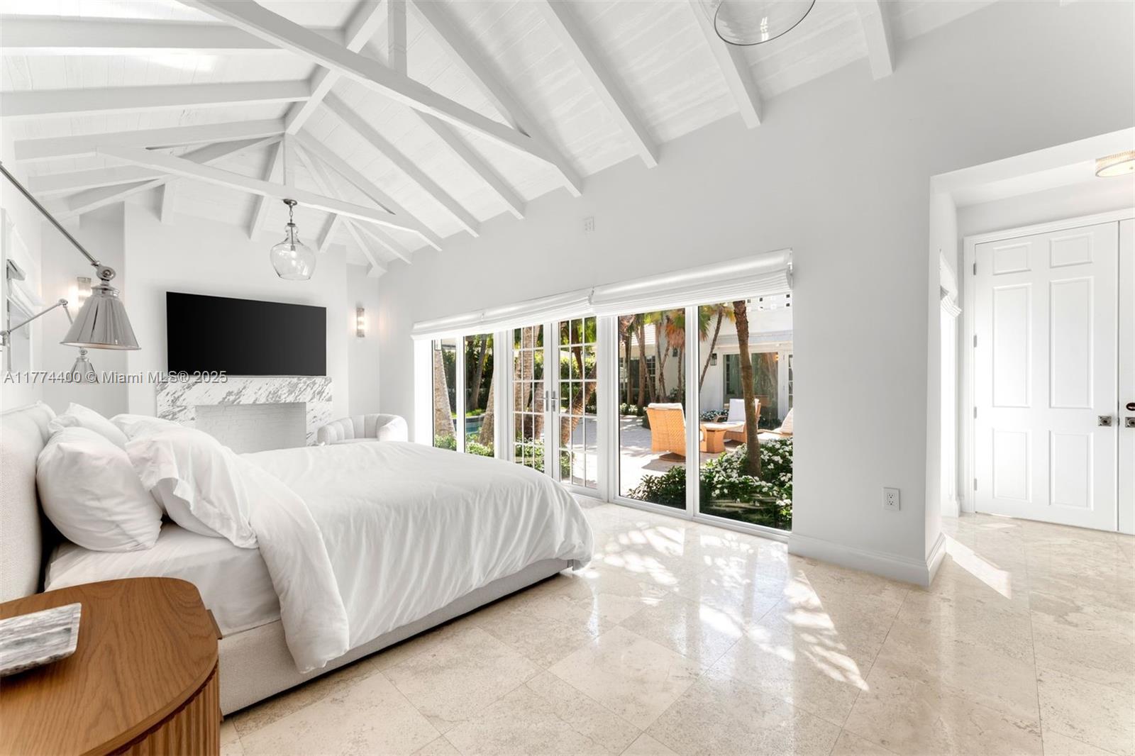 6675 Roxbury Ln, Miami Beach, Florida image 32