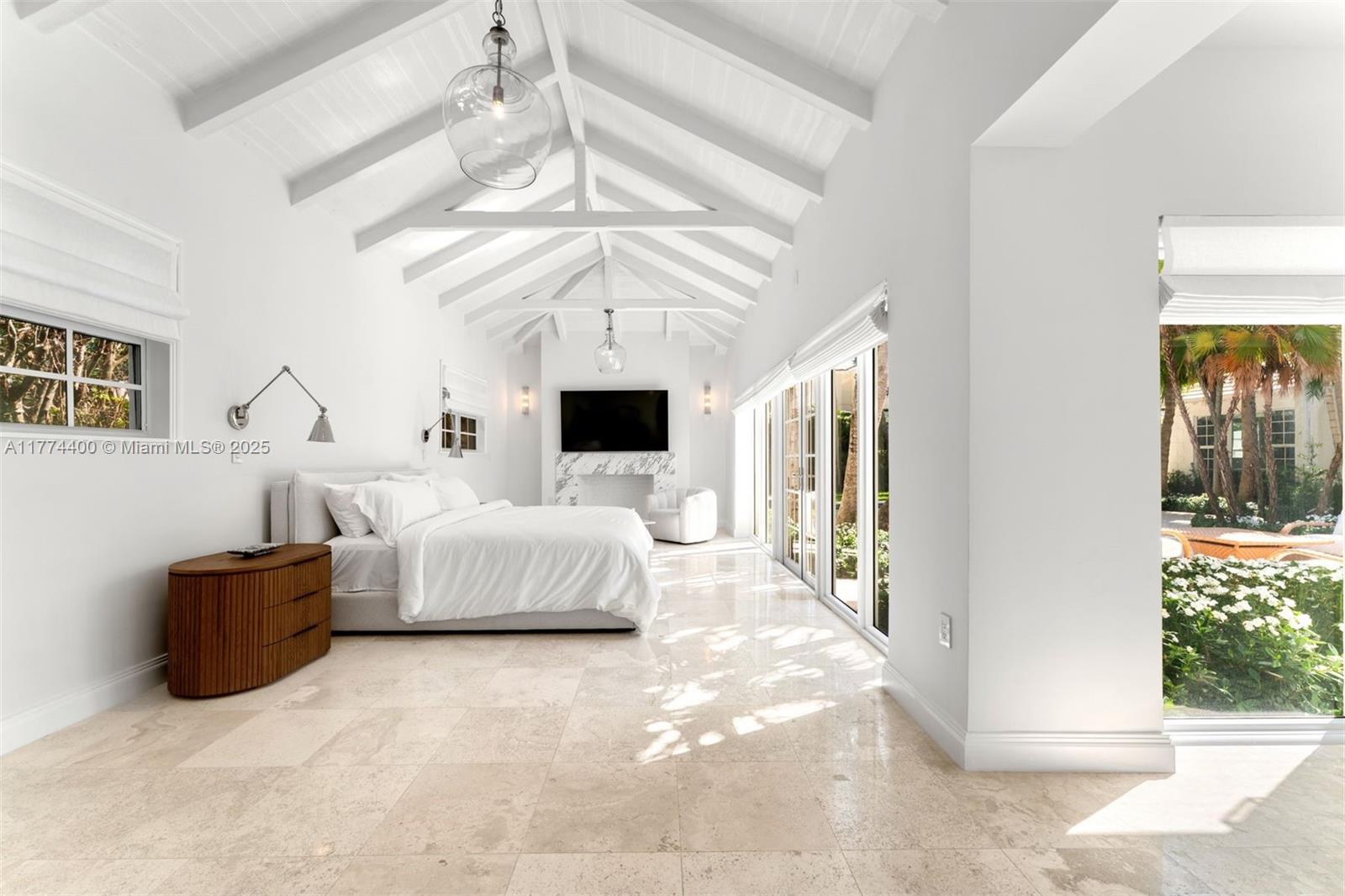6675 Roxbury Ln, Miami Beach, Florida image 35