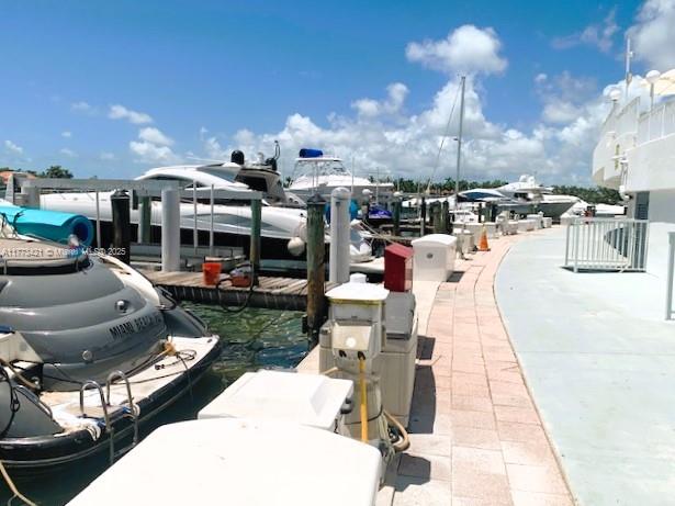 900 Bay Dr DS20, Miami Beach, Florida 33141