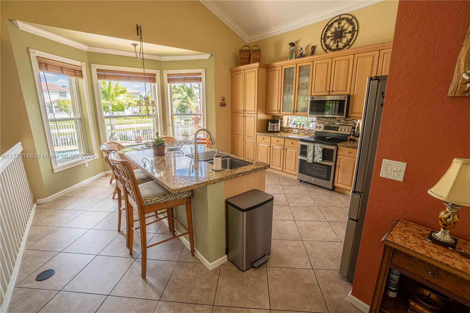 Listing Photo 18