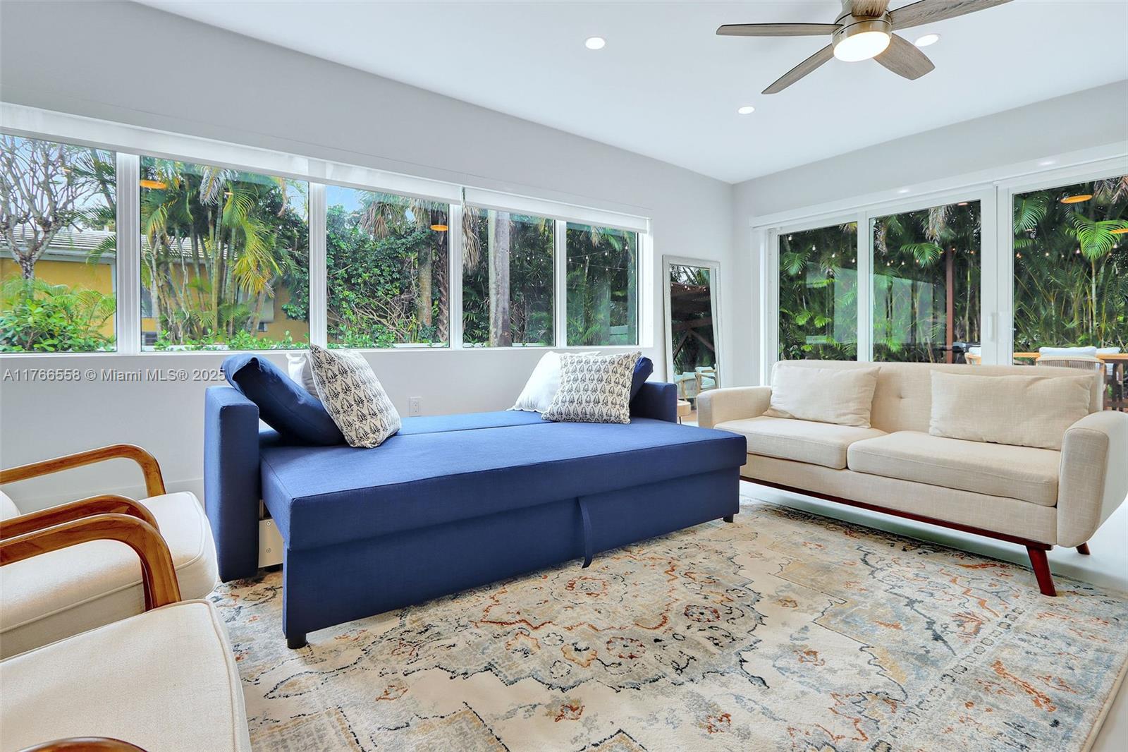 646 NE 114th St, Biscayne Park, Florida image 23
