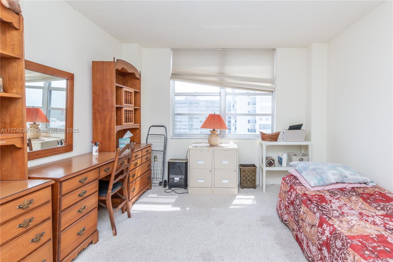 Listing Photo 24