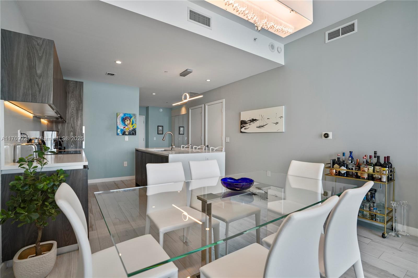 480 NE 31st St #3906, Miami FL 33137