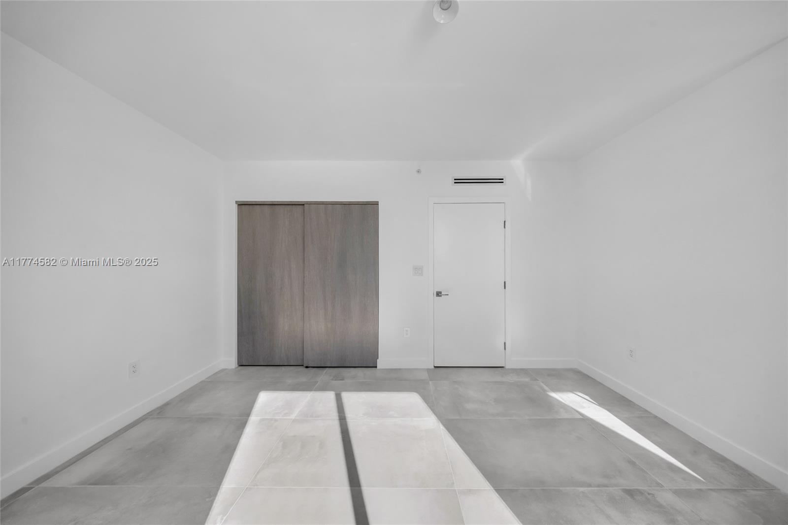 1330 West Ave #1002, Miami Beach FL 33139