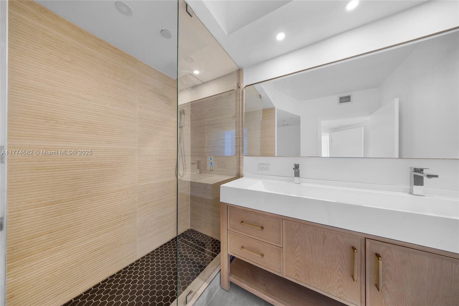 1330 West Ave #1002, Miami Beach FL 33139