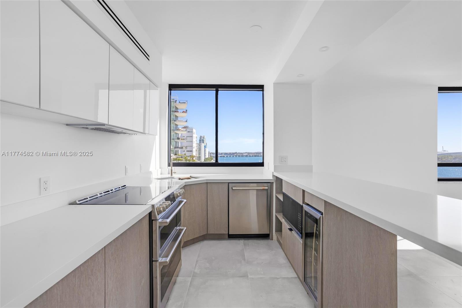 1330 West Ave #1002, Miami Beach FL 33139
