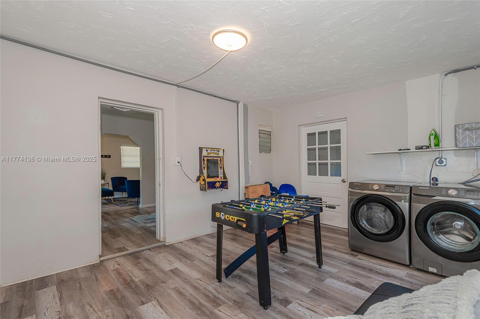 250 NW 14th Way, Dania Beach, Florida image 16