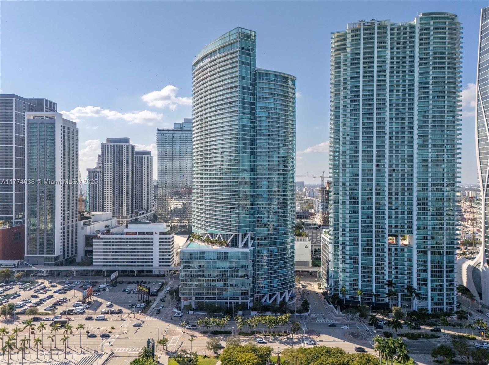 888 Biscayne Blvd #910, Miami FL 33132