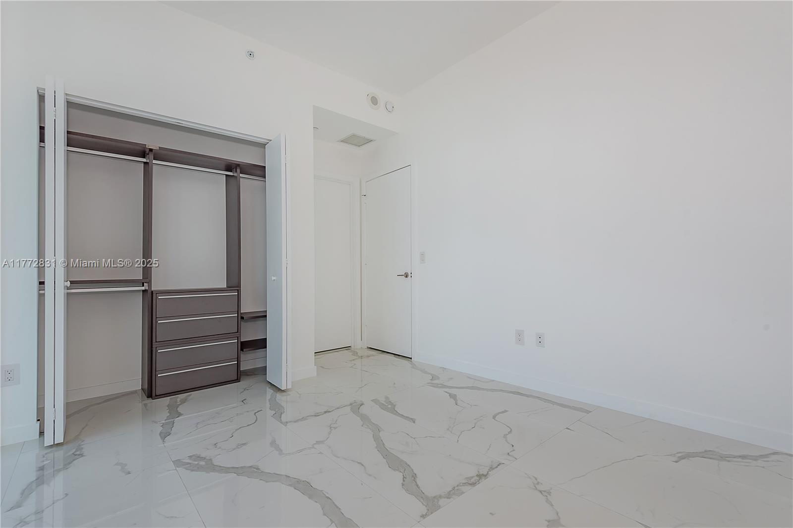 480 NE 31st St #3201, Miami FL 33137