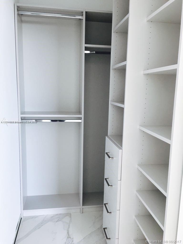 2900 NE 7th Ave #2201, Miami FL 33137