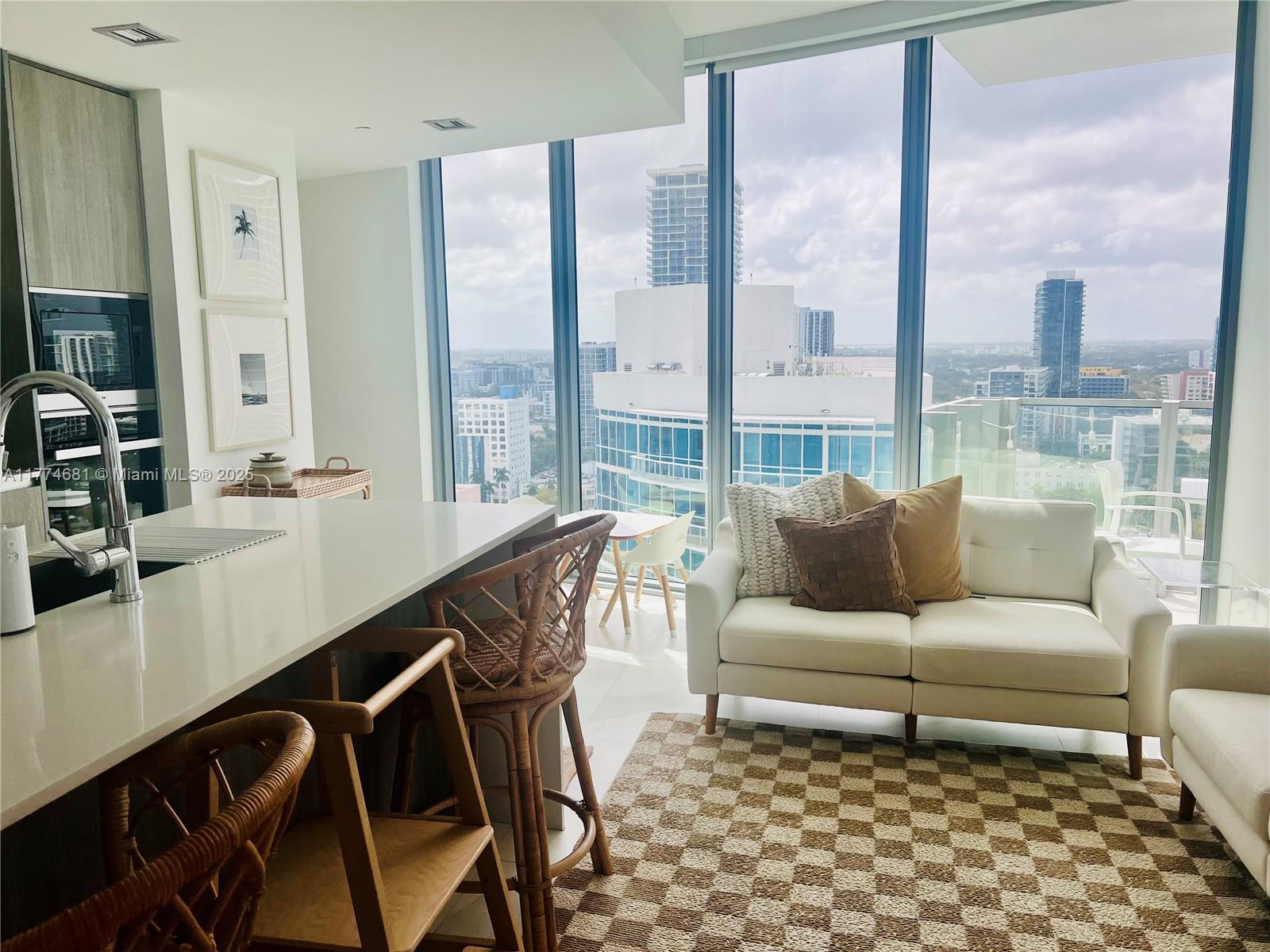 2900 NE 7th Ave #2201, Miami FL 33137